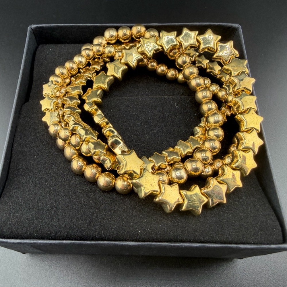NWOT GOLD Tone Star & Ball Bead Stretch Stackable Fashion Bracelets Set